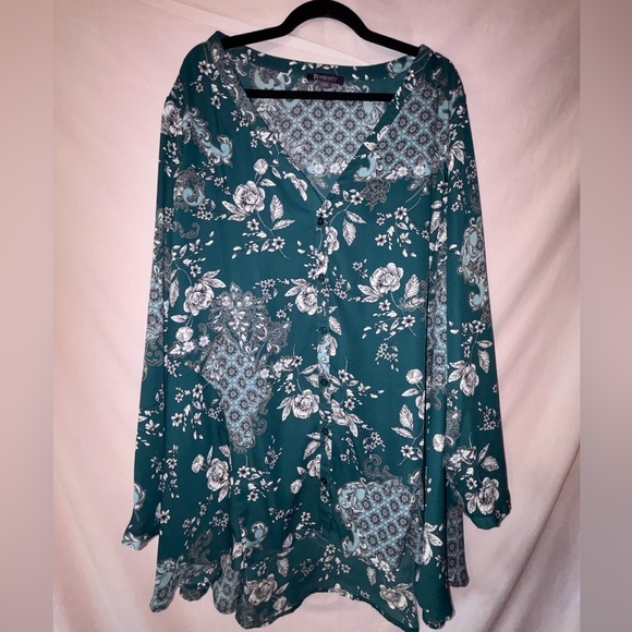 Roaman's Green Asymmetrical Long Sleeve Tunic - Picture 1 of 15